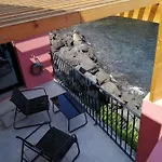 Terreiro Ocean House - Unique Seaside Escape