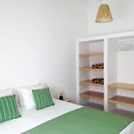 Terreiro Ocean House - Unique Seaside Escape Дом отдыха Сан-Роки